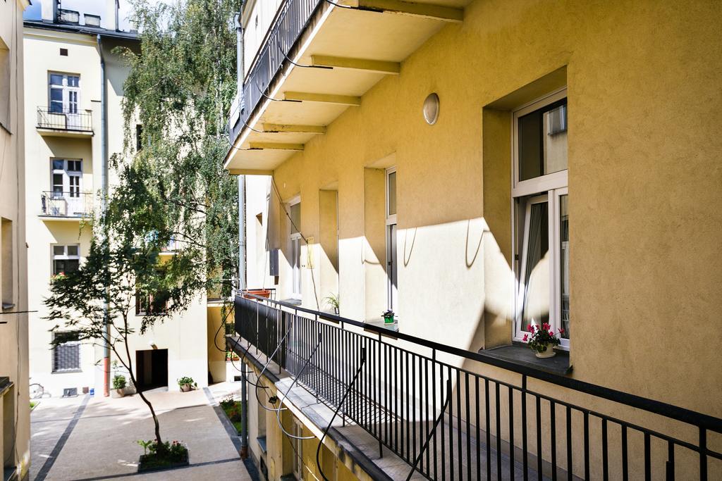 Live Like Locals: Market Square X Jewish District Kraków Exteriör bild